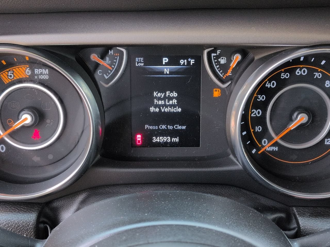 Used 2023 Jeep Gladiator Sport AWD/4WD image 14