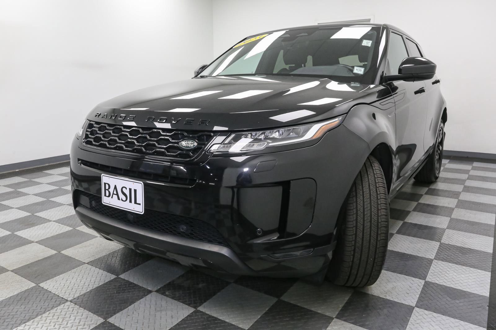 Used 2023 Land Rover Range Rover Evoque S image 4