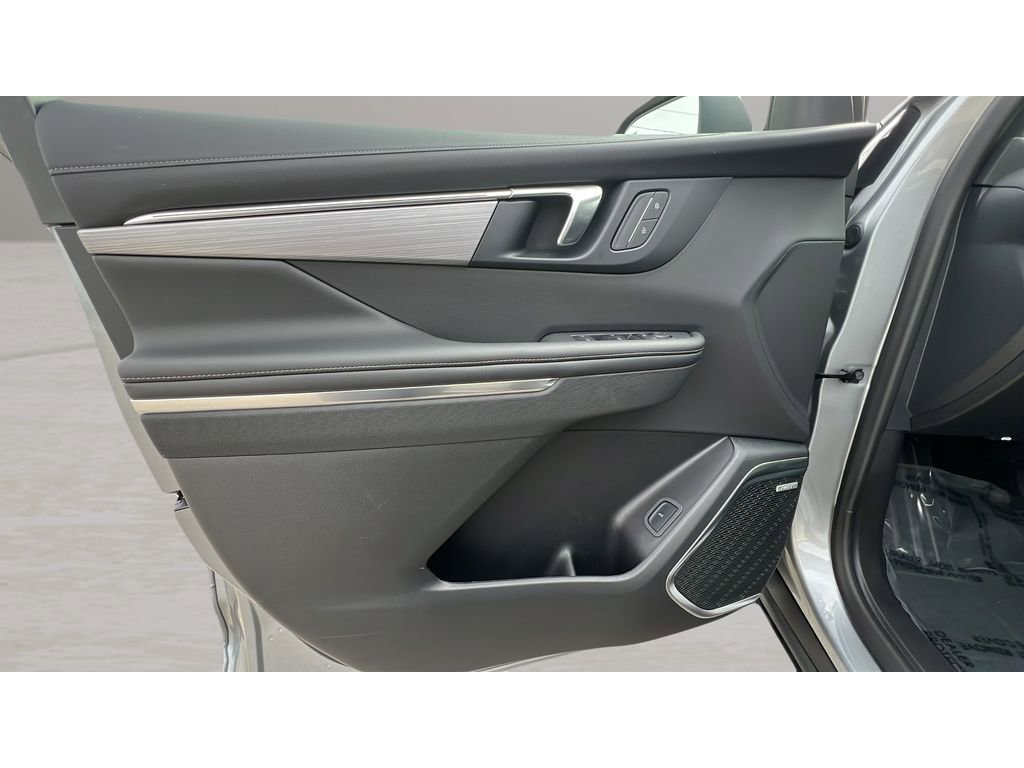 Certified 2025 Buick Enclave Preferred image 26