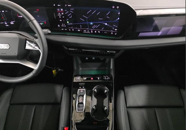 Used 2025 Audi A6 e-tron Prestige AWD/4WD image 3