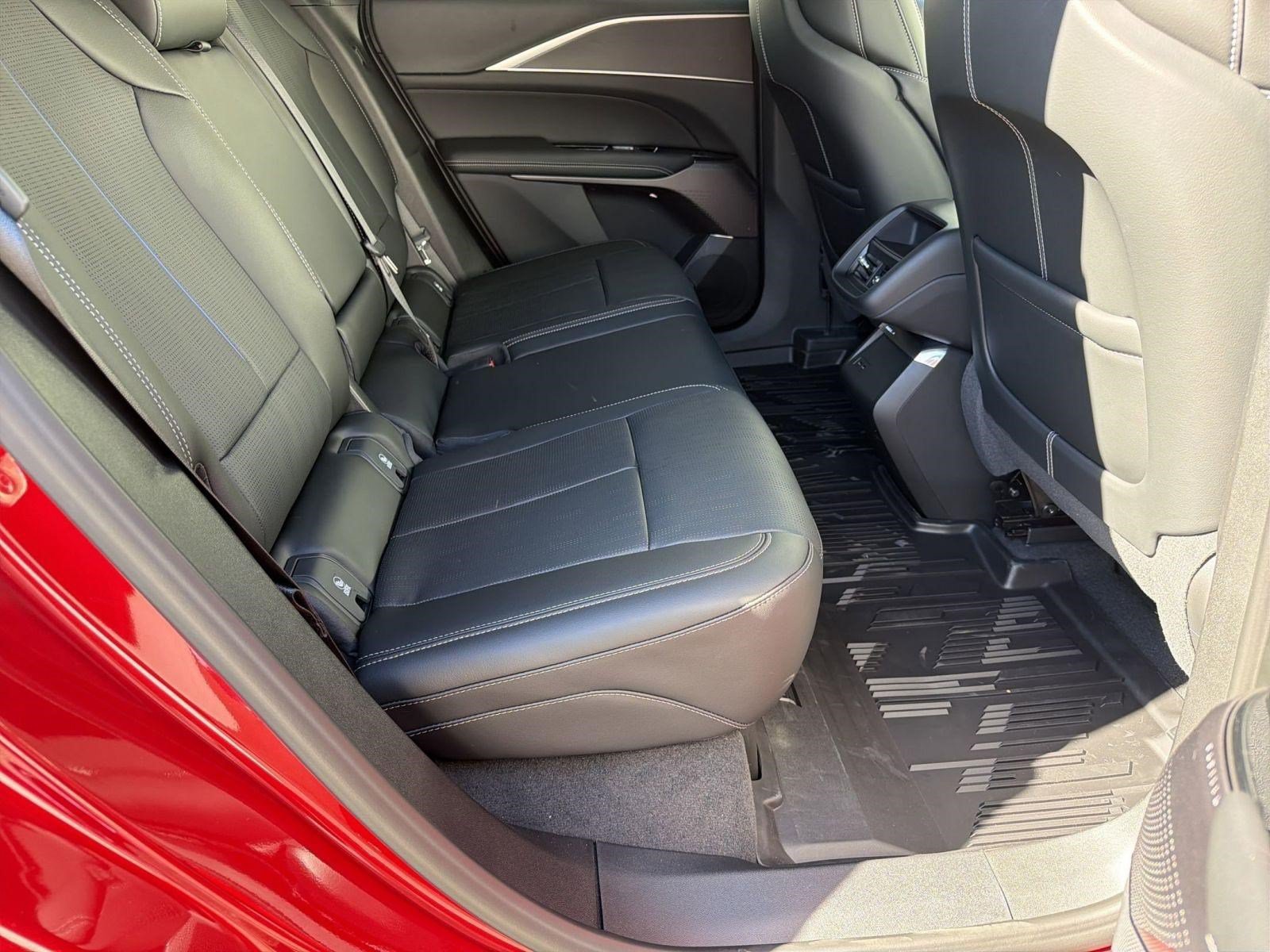 New 2026 Cadillac Lyriq Sport w/ LPO, Floor Liner Package RWD image 30