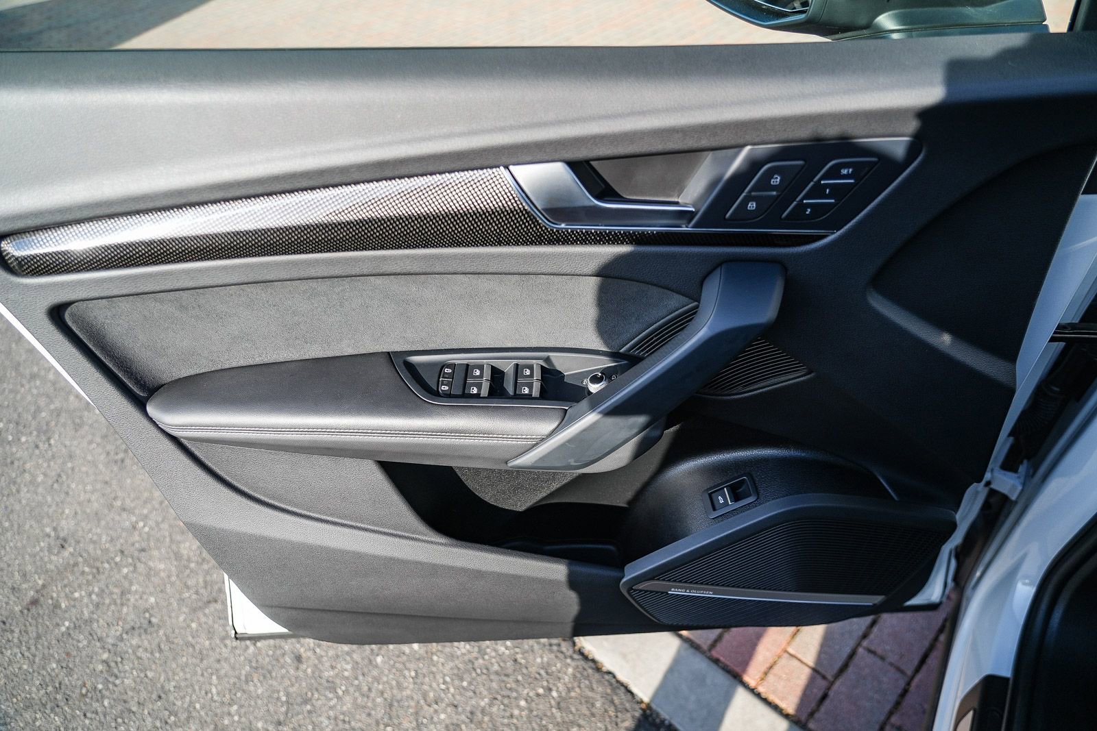 Used 2023 Audi SQ5 Prestige w/ Prestige Package image 22