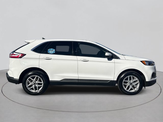 Used 2024 Ford Edge SEL w/ Convenience Package AWD/4WD image 4