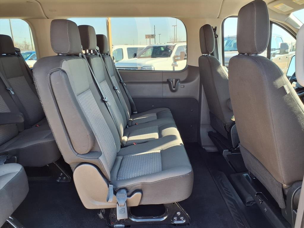 Used 2023 Ford Transit 350 XLT image 26