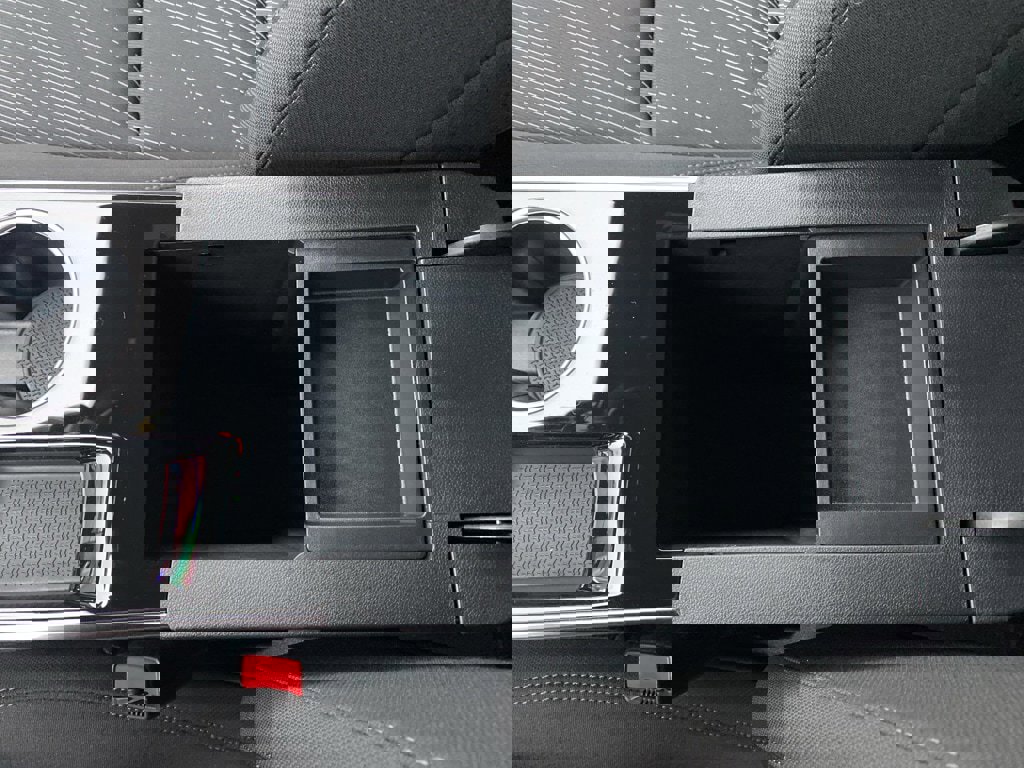 New 2026 Chevrolet Equinox LT w/ Midnight Edition image 31