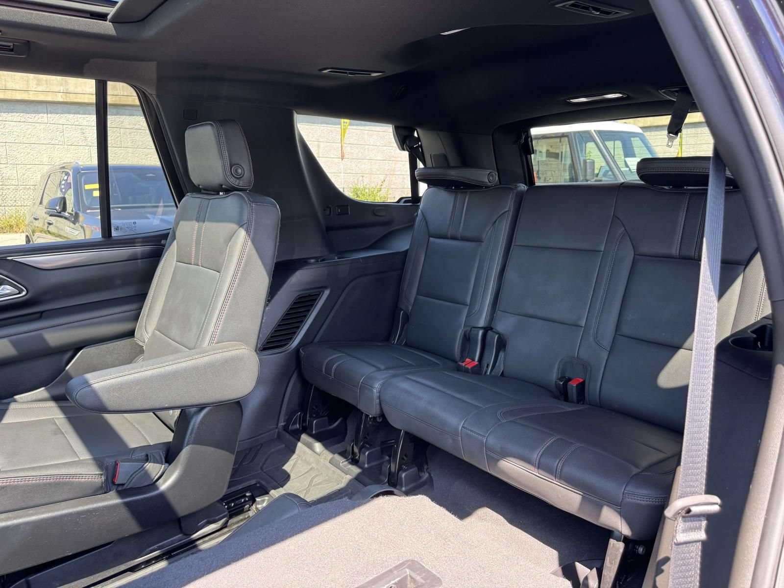 Used 2024 Chevrolet Tahoe RST w/ Luxury Package AWD/4WD image 22