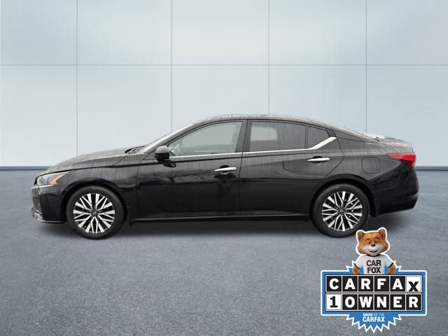 Used 2023 Nissan Altima 2.5 SV image 5