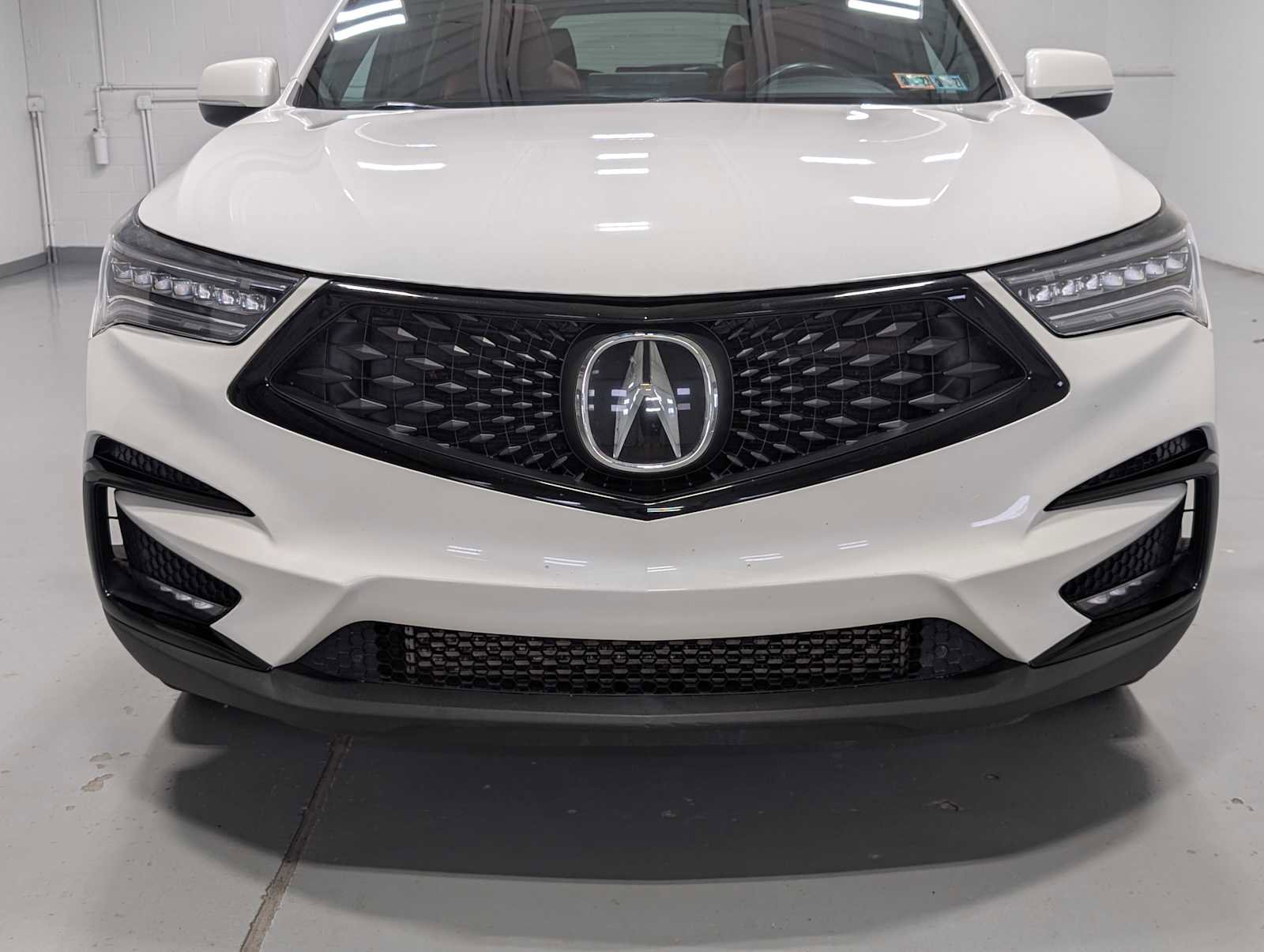 Used 2019 Acura RDX A-Spec image 2