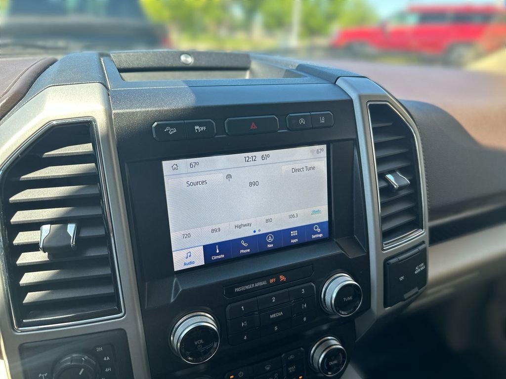 Used 2020 Ford F150 Lariat w/ Equipment Group 502A Luxury AWD/4WD image 12