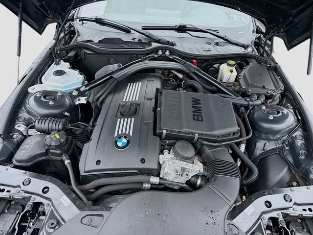 Used 2016 BMW Z4 sDrive35i image 25