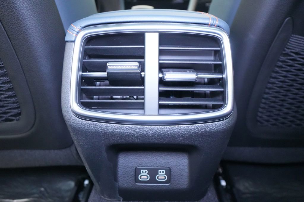 New 2026 Genesis G70 3.3T Prestige image 23