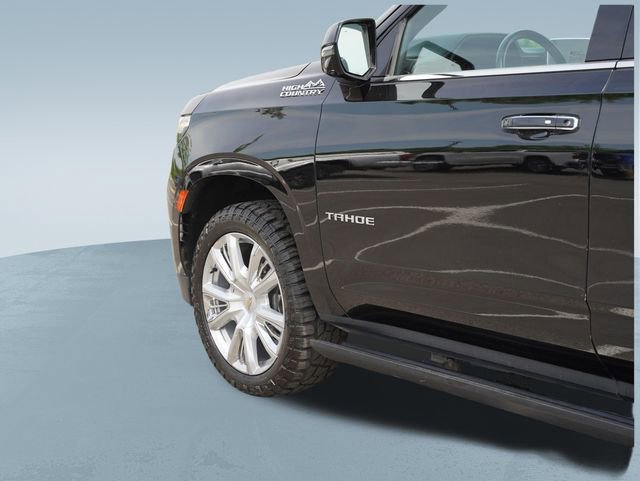 Used 2021 Chevrolet Tahoe High Country w/ Premium Package AWD/4WD image 42