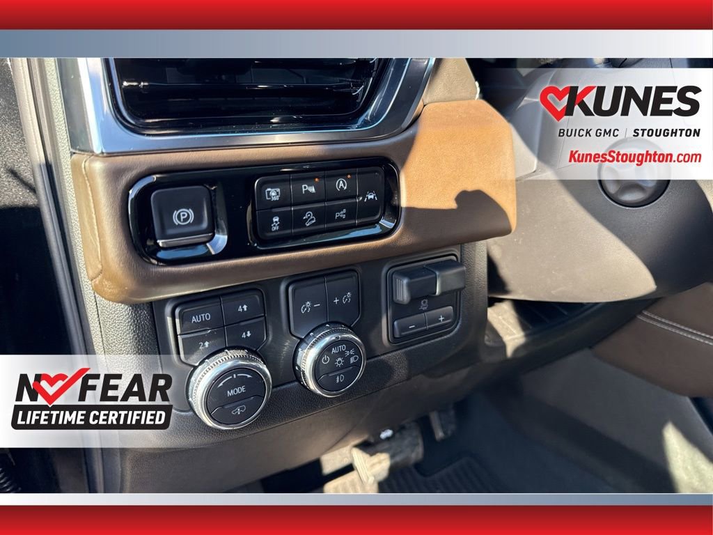Used 2025 GMC Yukon XL Denali Ultimate image 21