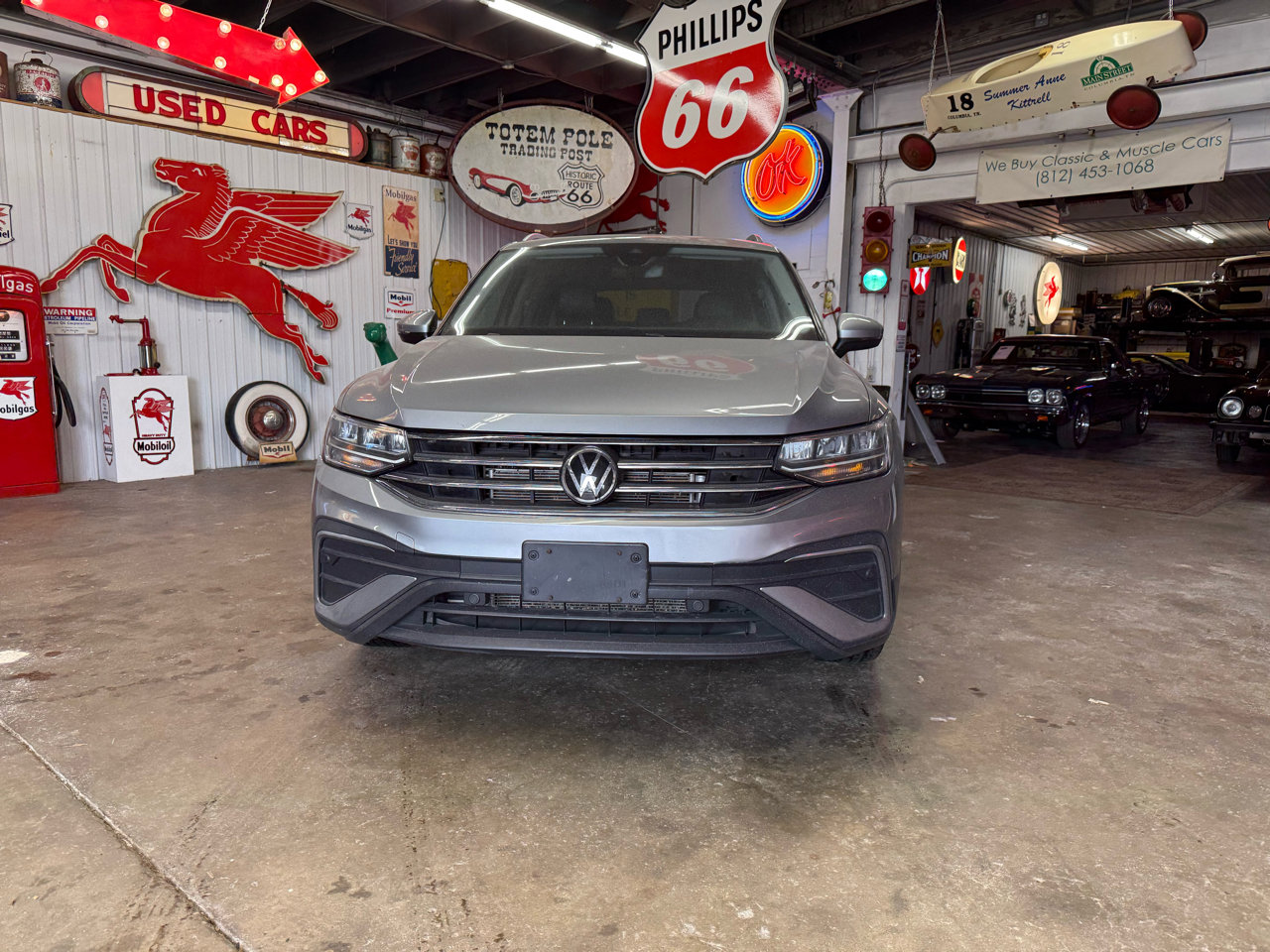Used 2022 Volkswagen Tiguan SE image 8