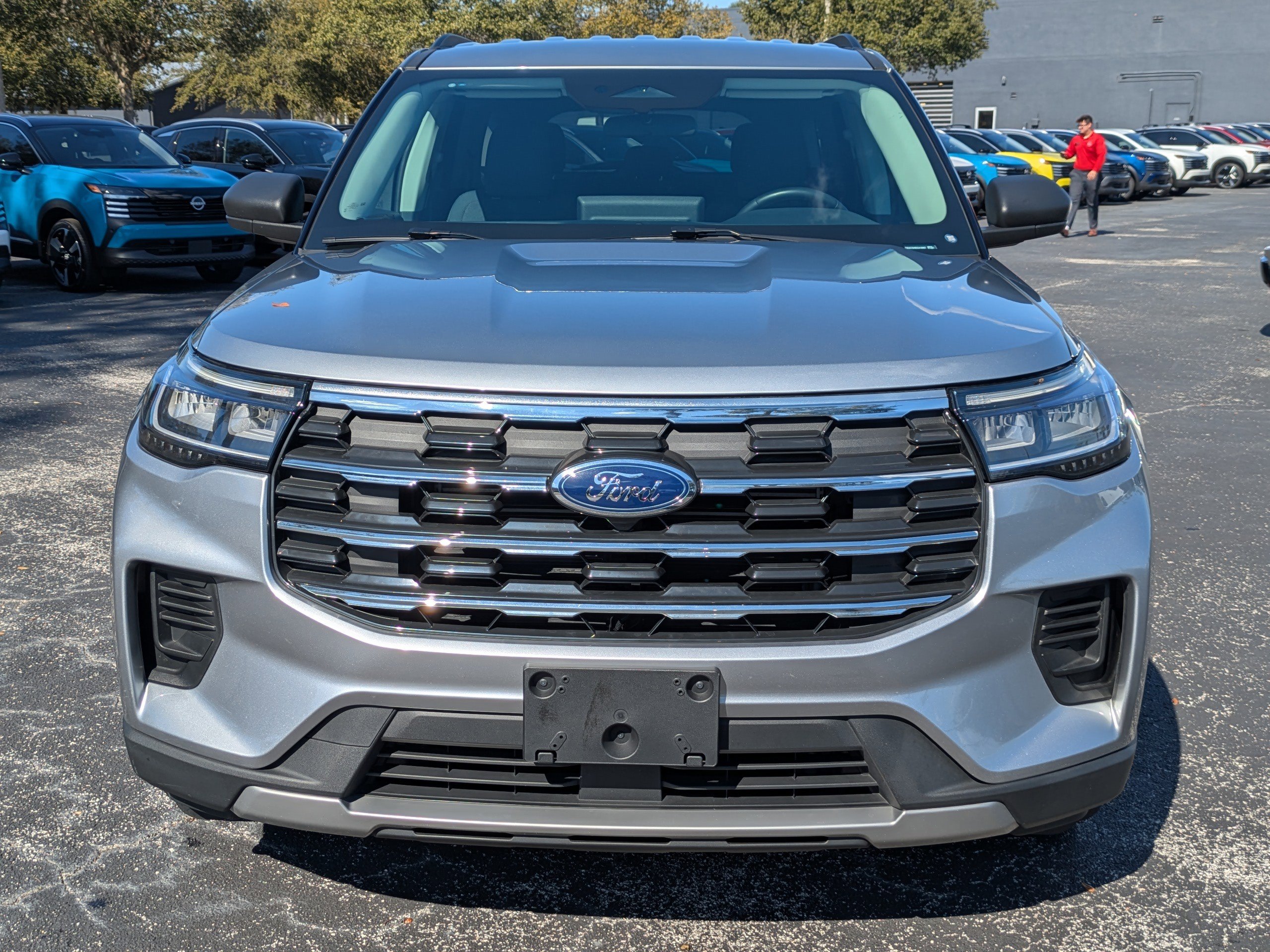 Used 2025 Ford Explorer Active image 9