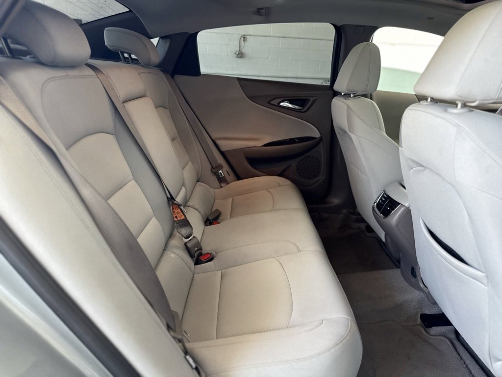 Used 2024 Chevrolet Malibu LT image 48