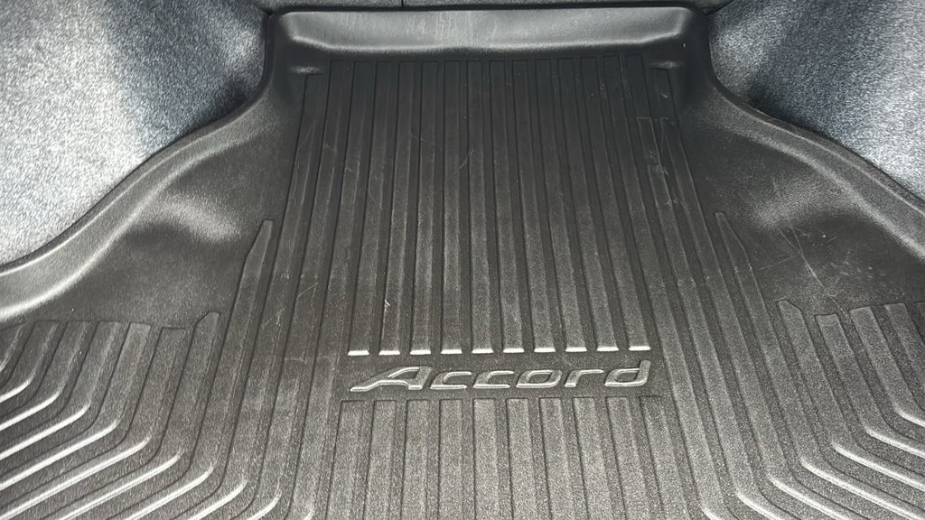 Used 2021 Honda Accord Sport image 30