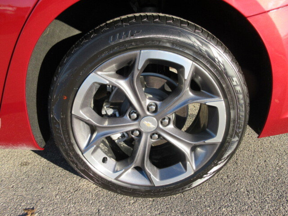 Used 2024 Chevrolet Malibu LT image 9