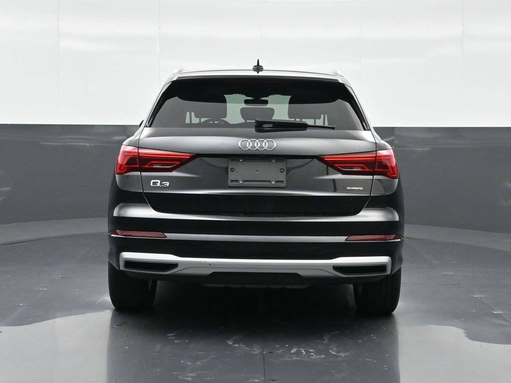 Used 2021 Audi Q3 2.0T Premium AWD/4WD image 7