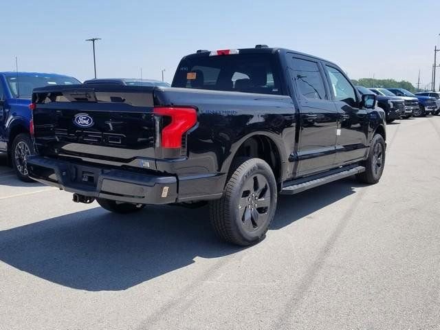 New 2025 Ford F150 Lightning Flash image 3
