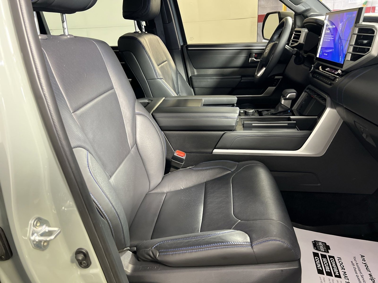 Used 2025 Toyota Tundra Platinum image 28