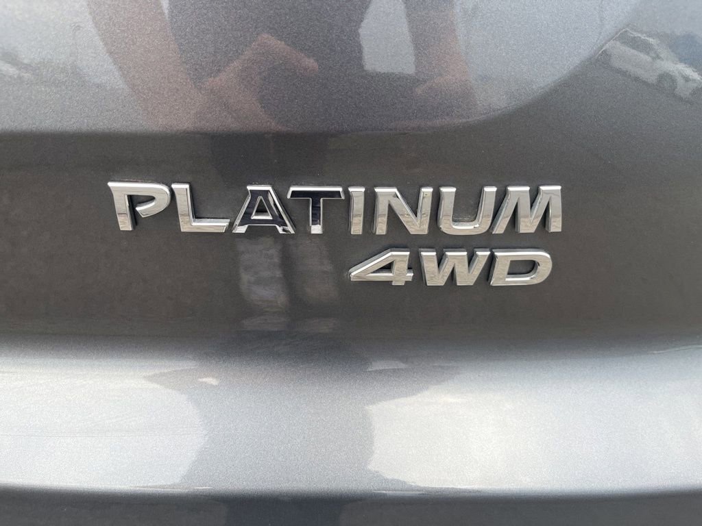 Used 2025 Nissan Pathfinder Platinum w/ Cargo Package image 43