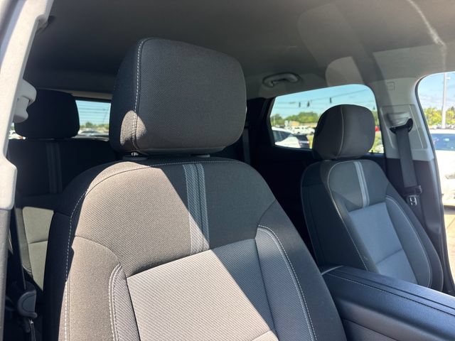 Used 2025 Chevrolet Blazer LT FWD image 22