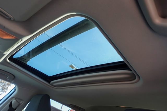 Certified 2020 Toyota RAV4 XLE w/ Convenience Package image 31