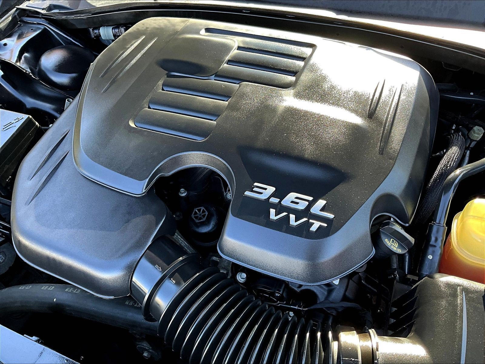 Used 2015 Chrysler 300 Limited w/ Driver Convenience Group RWD image 30