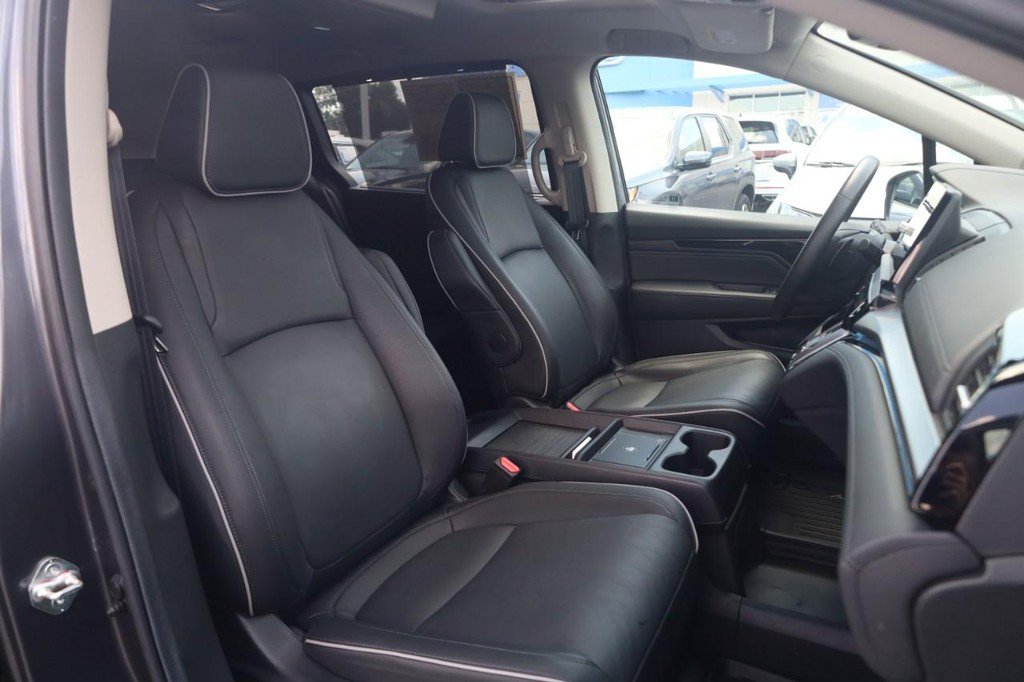 Certified 2025 Honda Odyssey Touring image 21