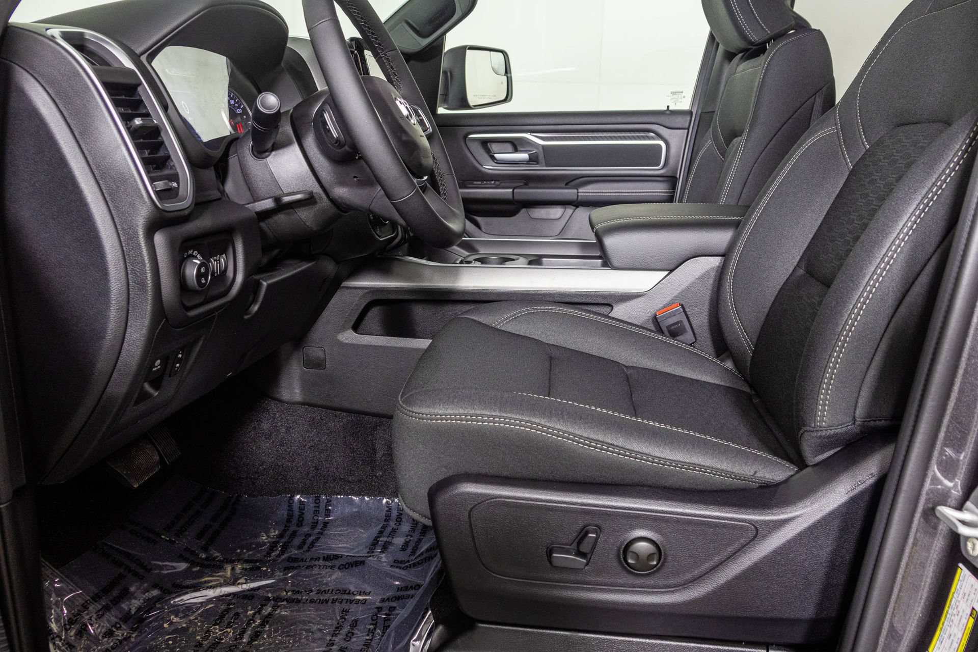 New 2026 RAM 1500 Big Horn AWD/4WD image 21