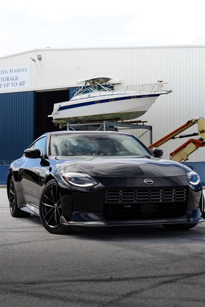 Used 2024 Nissan Z Performance w/ Floor Mat Package image 9