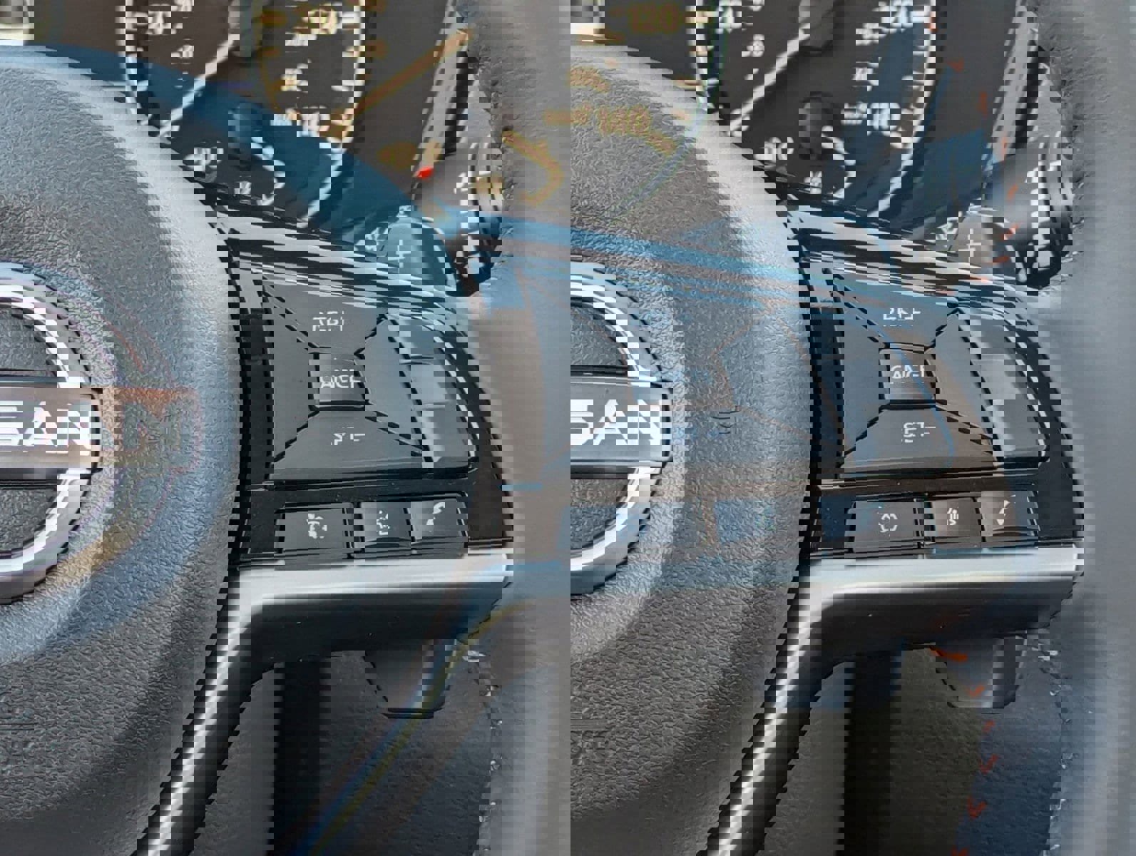 New 2025 Nissan Altima 2.5 SR image 28