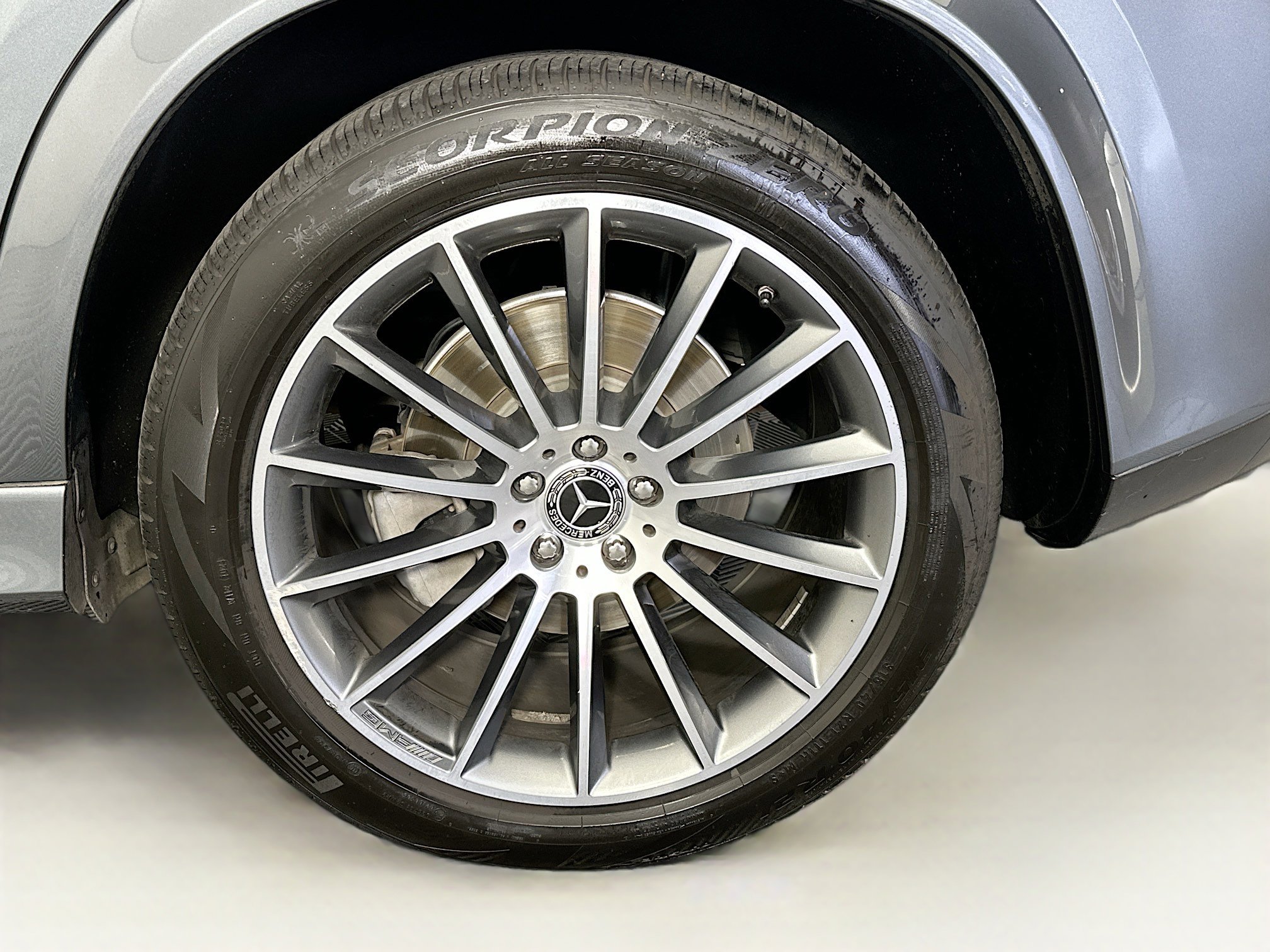 Used 2020 Mercedes-Benz GLE 450 4MATIC image 11
