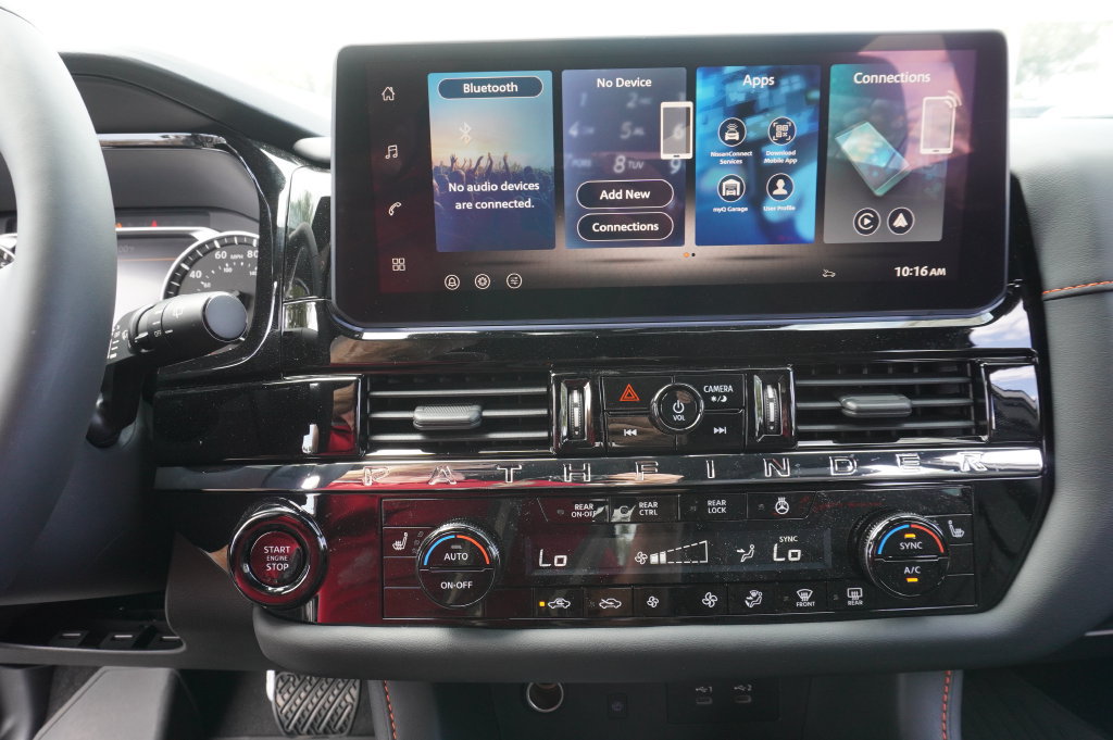 New 2026 Nissan Pathfinder Rock Creek w/ Rock Creek Premium Package AWD/4WD image 21