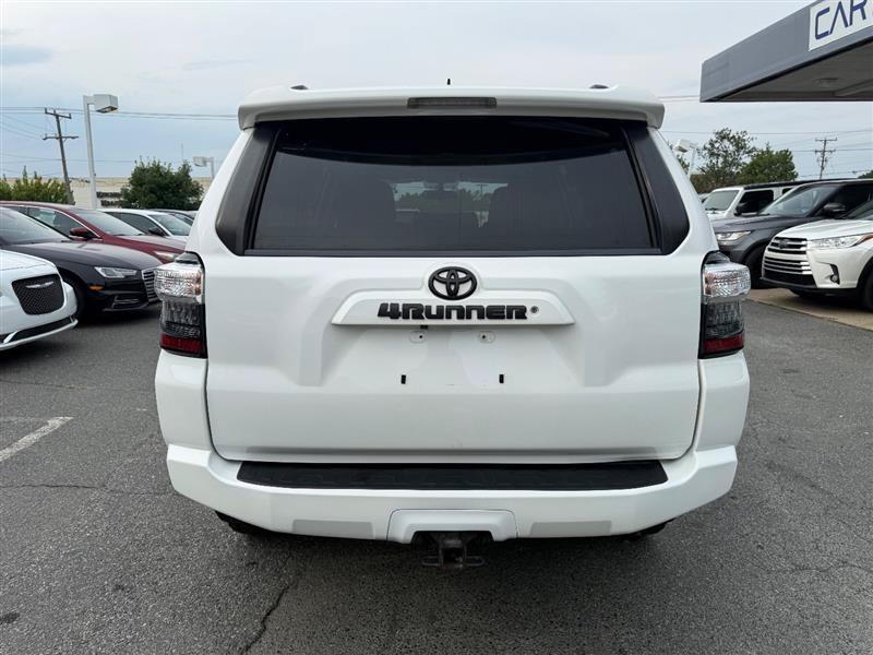 Used 2019 Toyota 4Runner SR5 AWD/4WD image 7