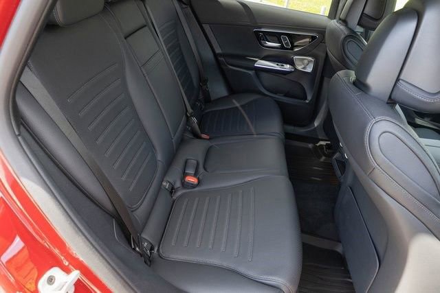 Certified 2025 Mercedes-Benz GLC 300 4MATIC image 19