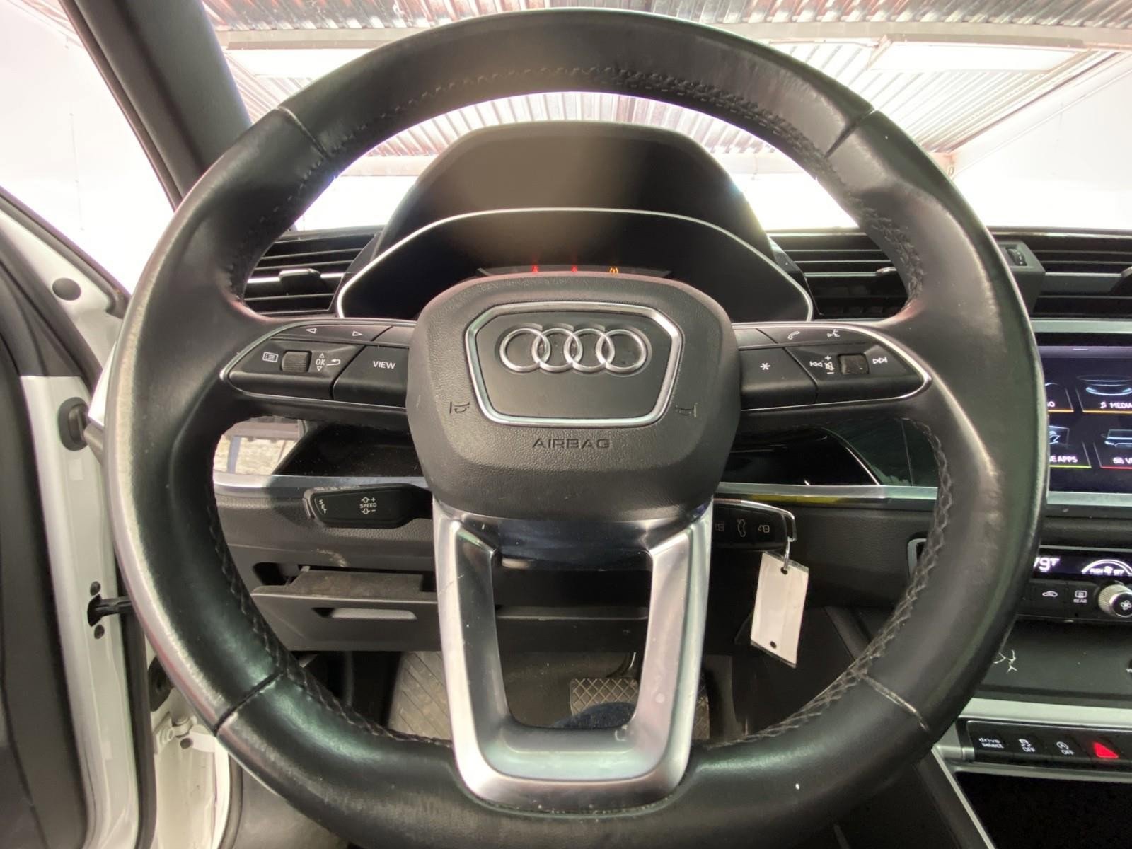 Used 2021 Audi Q3 2.0T Premium image 25
