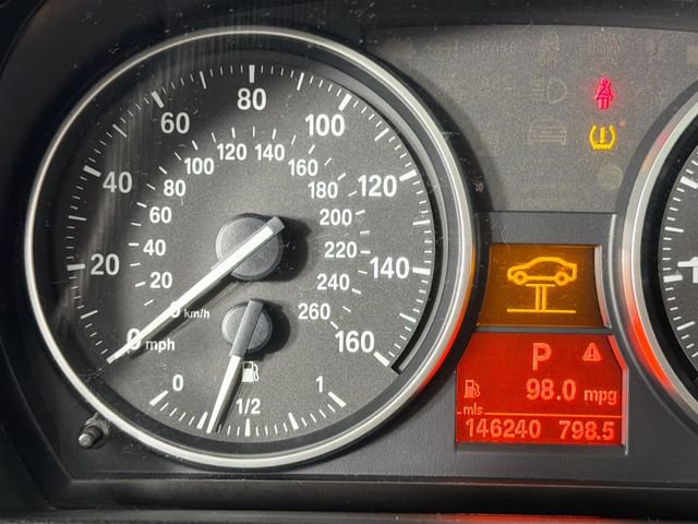 Used 2012 BMW 335i xDrive Coupe image 13