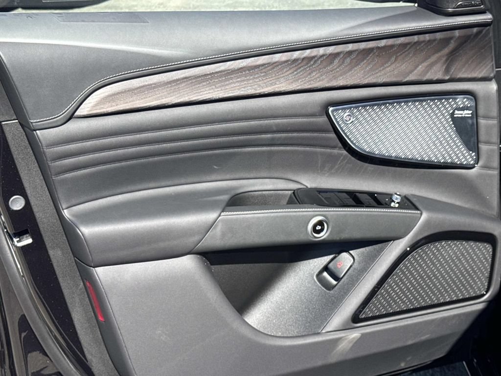 New 2026 Maserati Grecale Modena AWD/4WD image 18