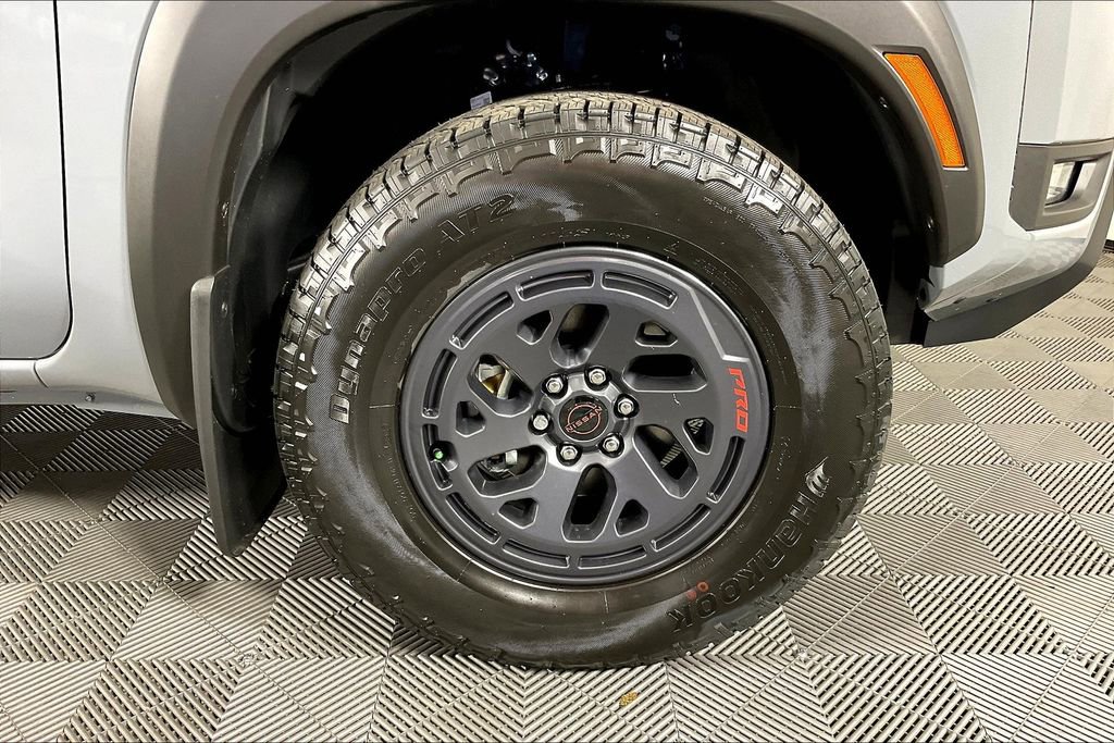 New 2026 Nissan Frontier PRO-4X w/ Pro Premium Package image 16
