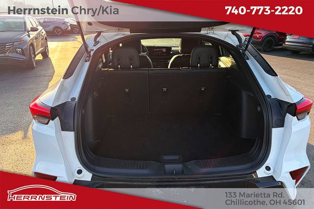 Used 2025 Buick Envista Sport Touring FWD image 24
