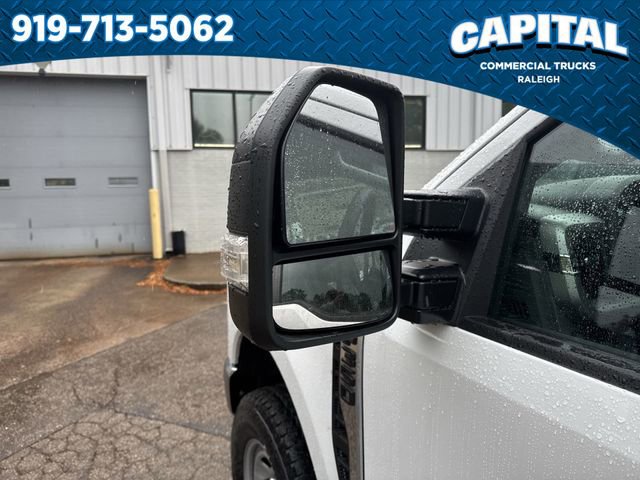 New 2026 Ford F350 XL w/ XL Chrome Package image 12