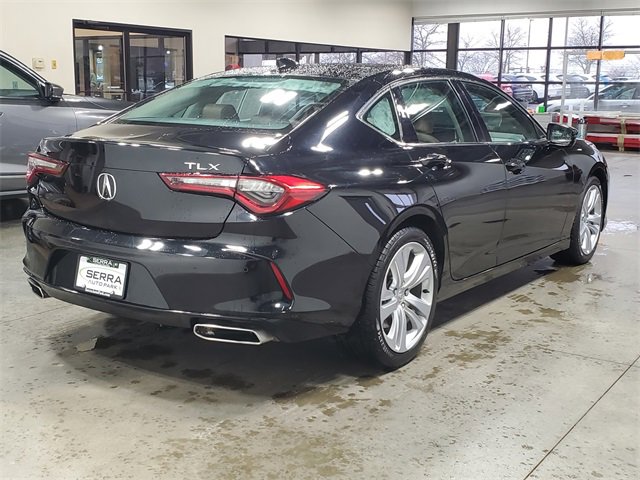 Used 2023 Acura TLX w/ Technology Package image 4