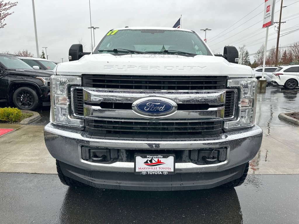 Used 2017 Ford F250 XLT w/ Camper Package image 8