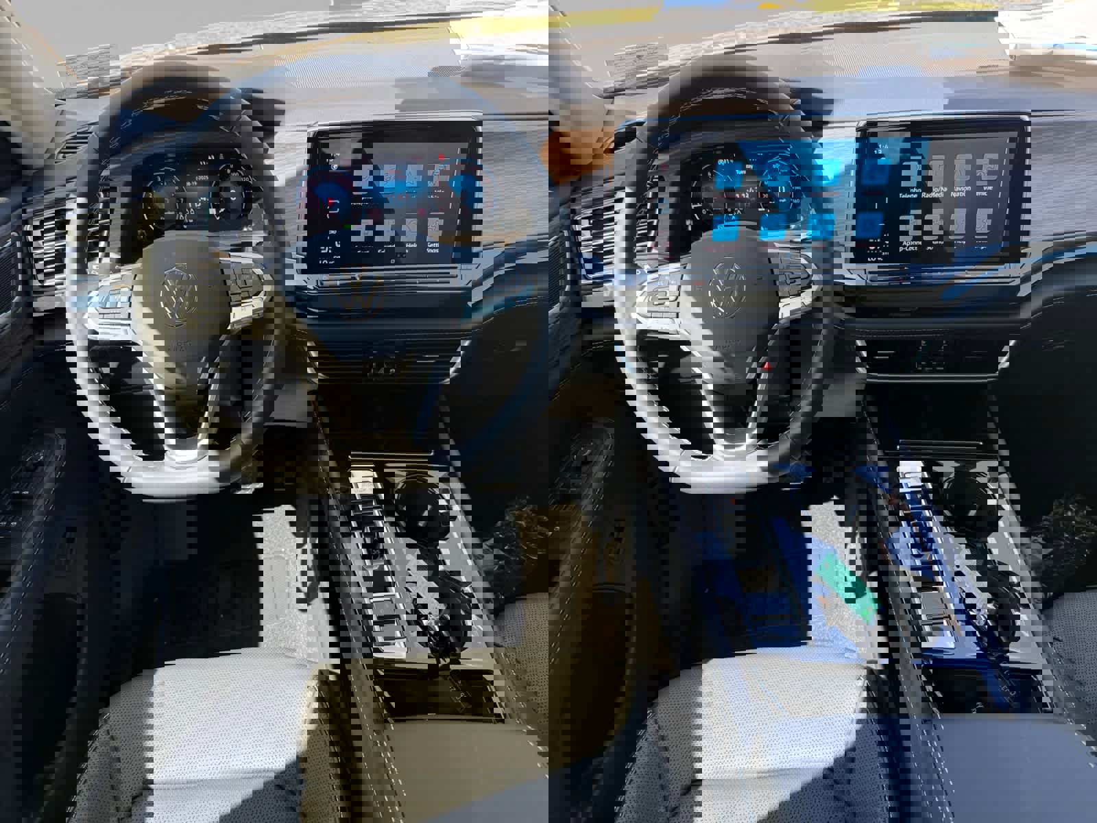 New 2026 Volkswagen Atlas SEL image 11