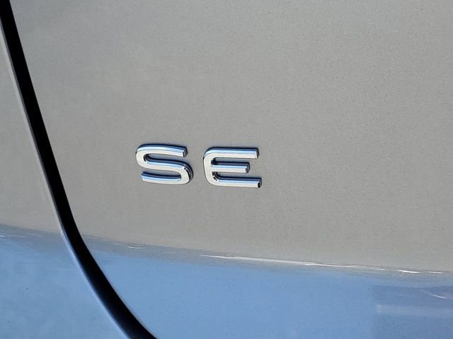 New 2026 Volkswagen Atlas Cross Sport SE FWD image 7