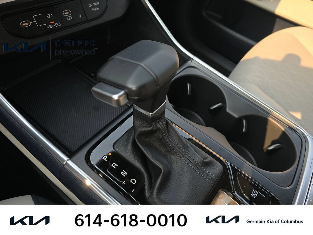 Certified 2026 Kia Carnival EX FWD image 24