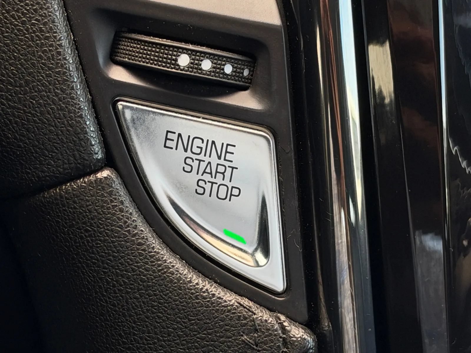 Used 2014 Cadillac ATS Premium w/ Cold Weather Package RWD image 36