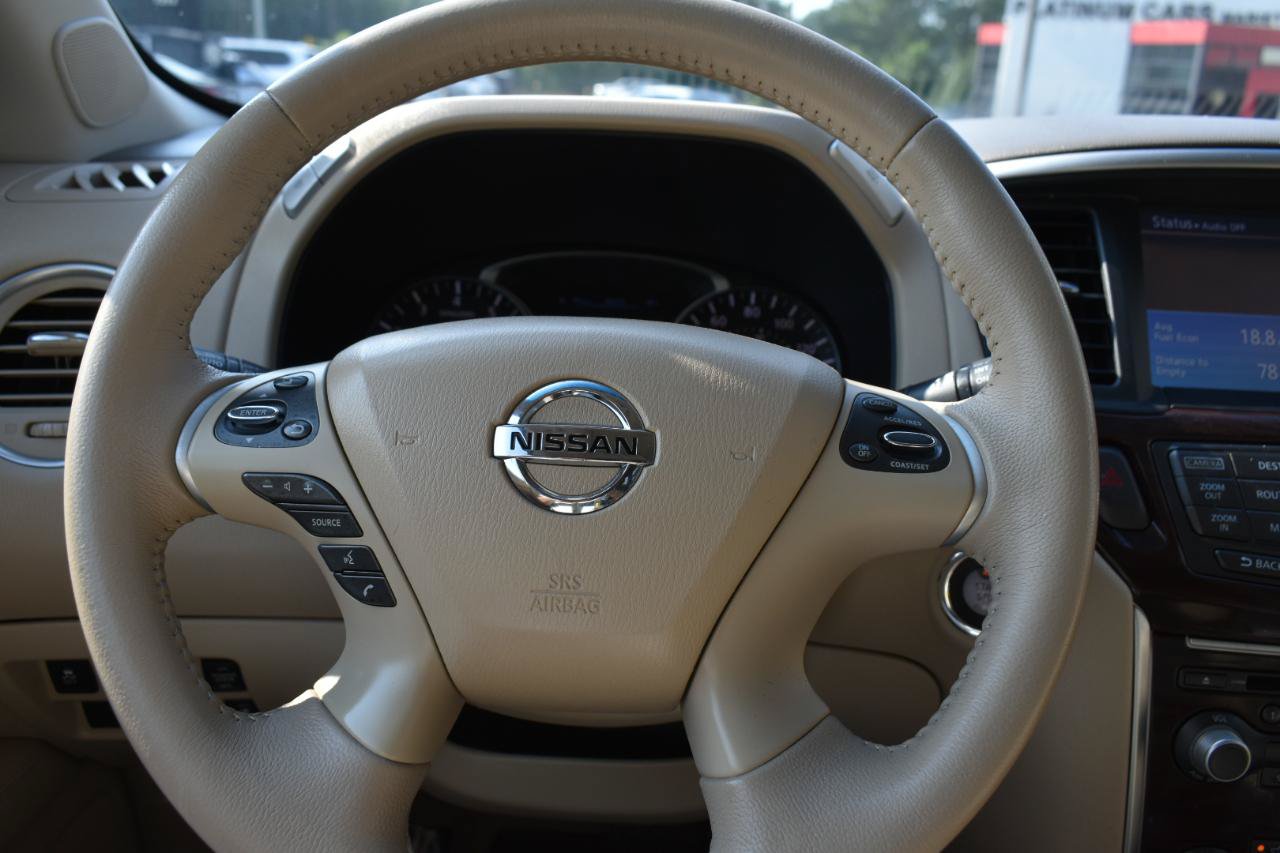 Used 2014 Nissan Pathfinder Platinum w/ Platinum Premium Package AWD/4WD image 8